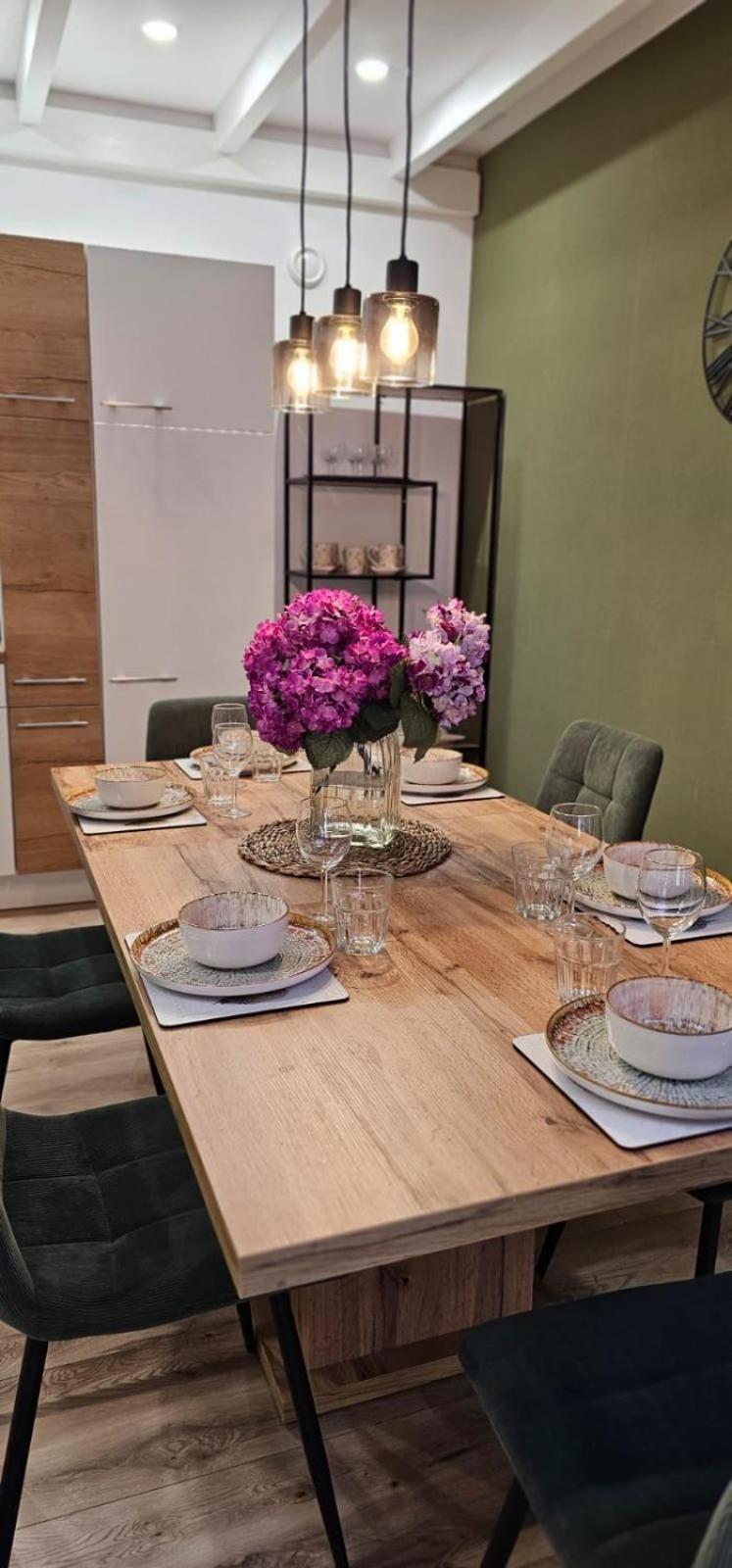 Peterfia Boutique Apartments Debrecen Eksteriør billede